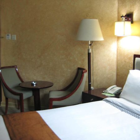 Manrashiwa Hotel Addis Ababa Bagian luar foto