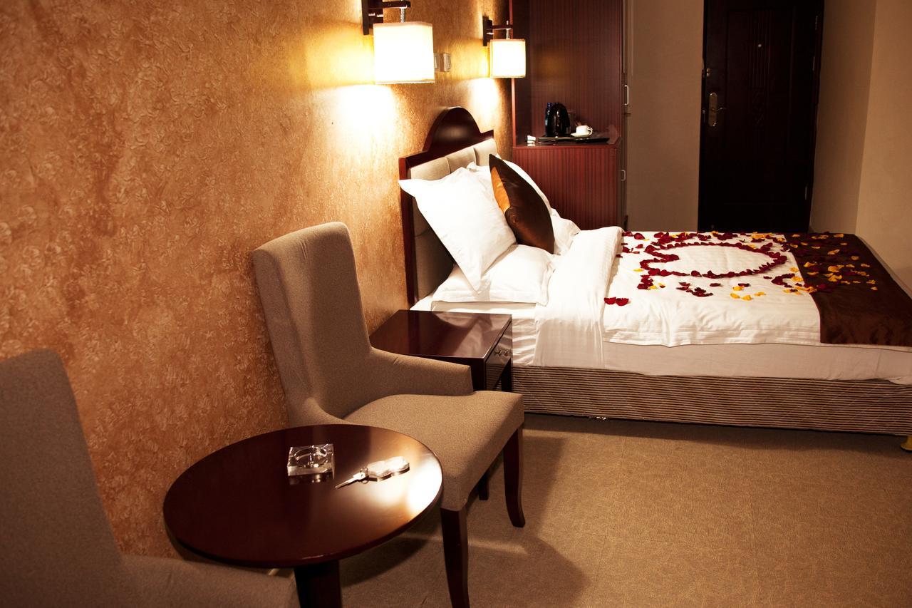 Manrashiwa Hotel Addis Ababa Ruang foto