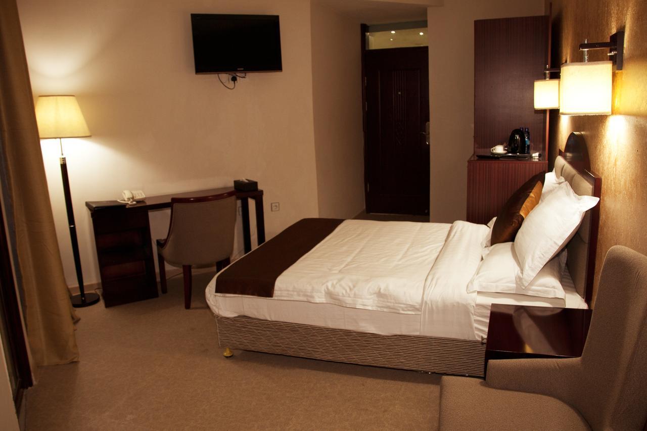Manrashiwa Hotel Addis Ababa Ruang foto