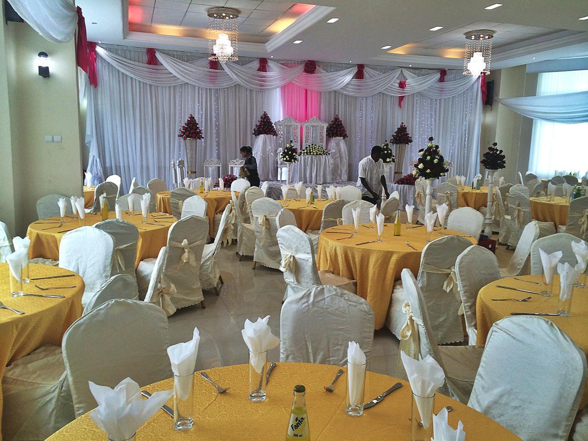 Manrashiwa Hotel Addis Ababa Bagian luar foto