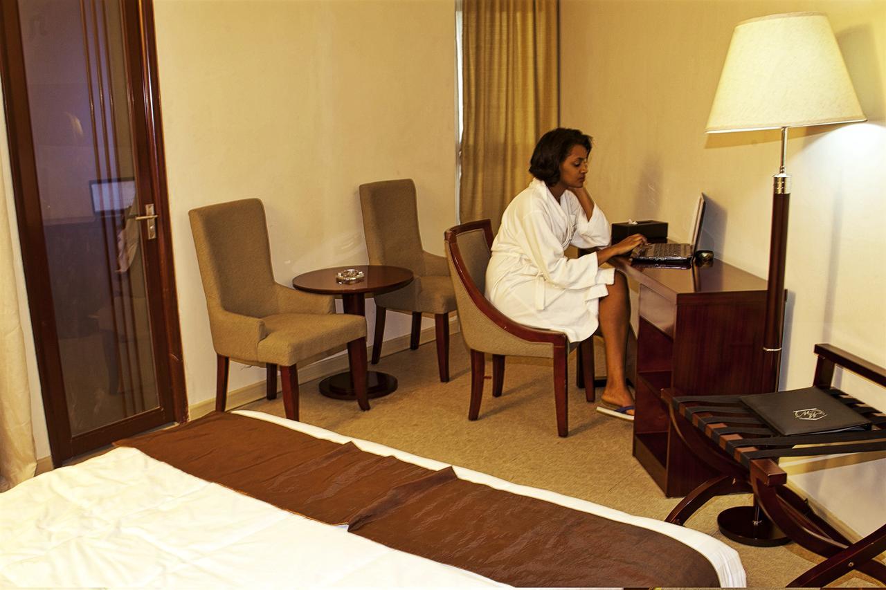 Manrashiwa Hotel Addis Ababa Ruang foto