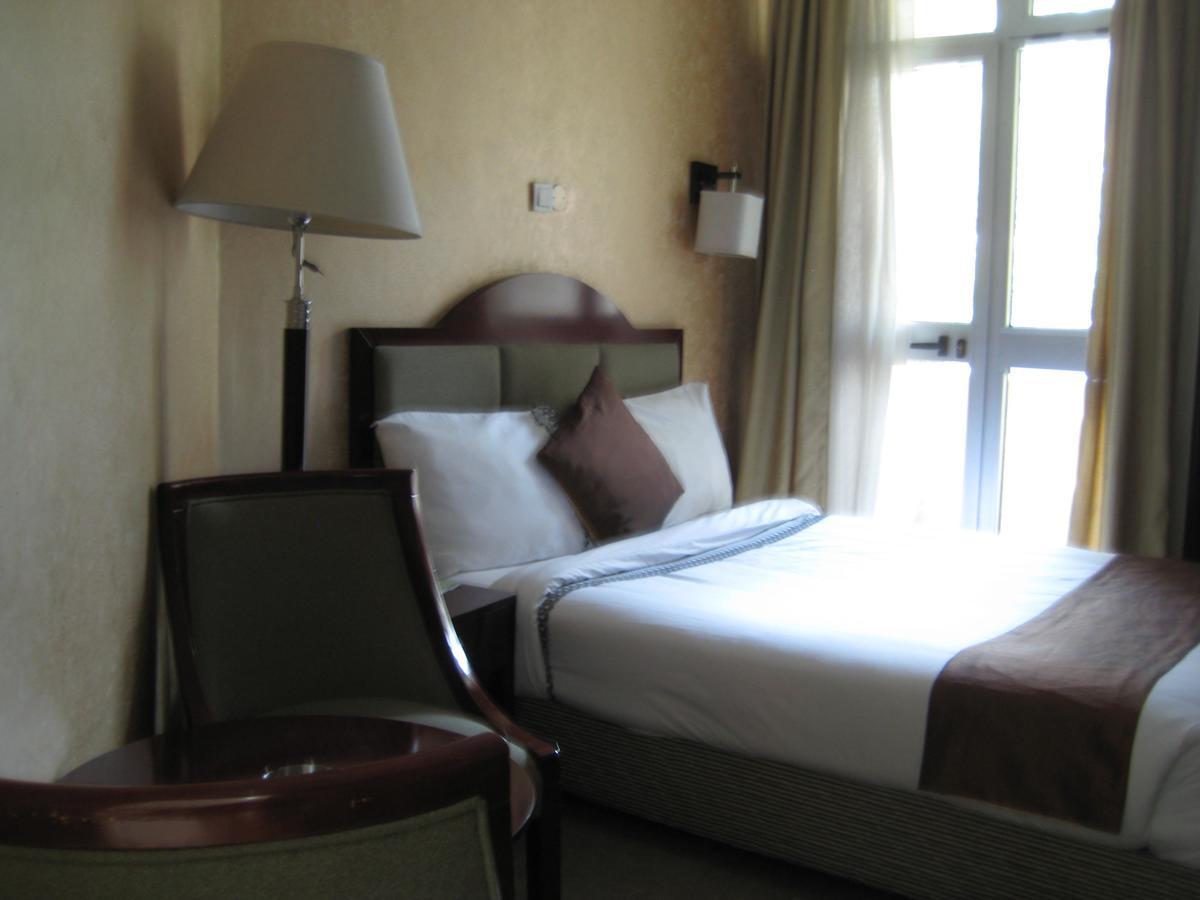 Manrashiwa Hotel Addis Ababa Bagian luar foto