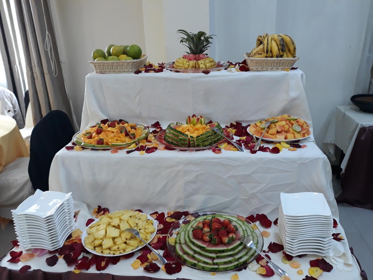 Manrashiwa Hotel Addis Ababa Bagian luar foto
