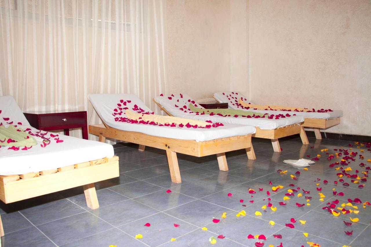 Manrashiwa Hotel Addis Ababa Bagian luar foto